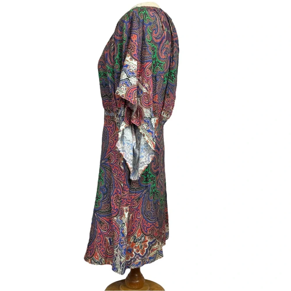 Farm Rio V-Neck Caftan Dress in Multicolor Paisley Print Size Medium - Picture 5 of 16